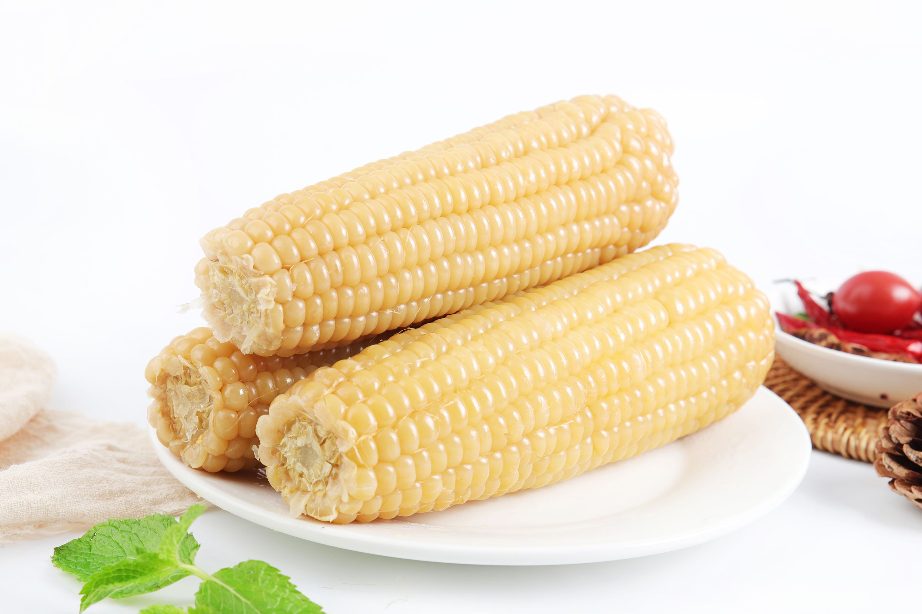 东北老勃甜玉米每箱15棒